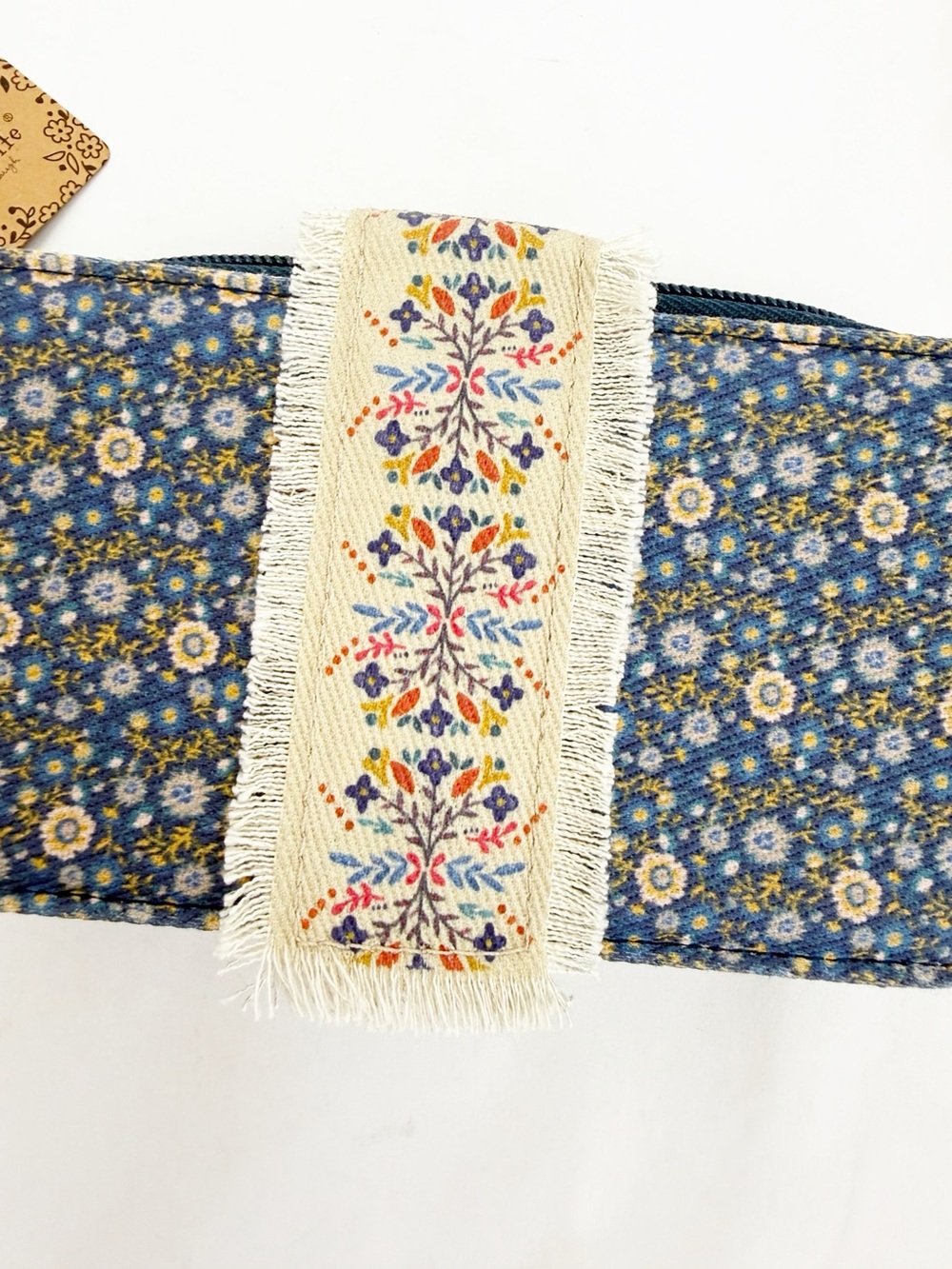 Natural Life Crossbody Wristlet Wallet Ditsy Floral Boho Bohemian Blue - Picture 3 of 12